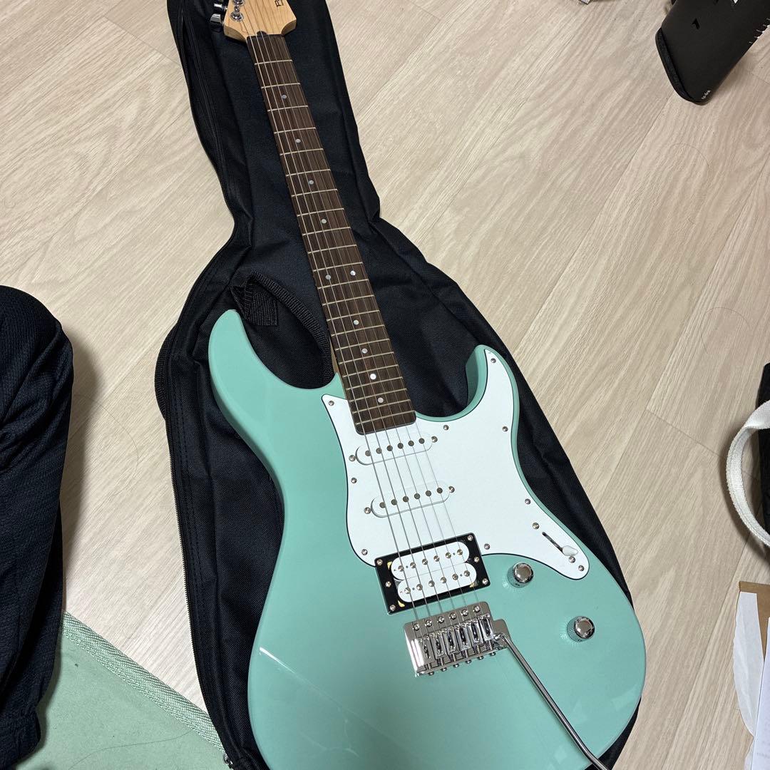エレキギターセット　ヤマハパシフィカ