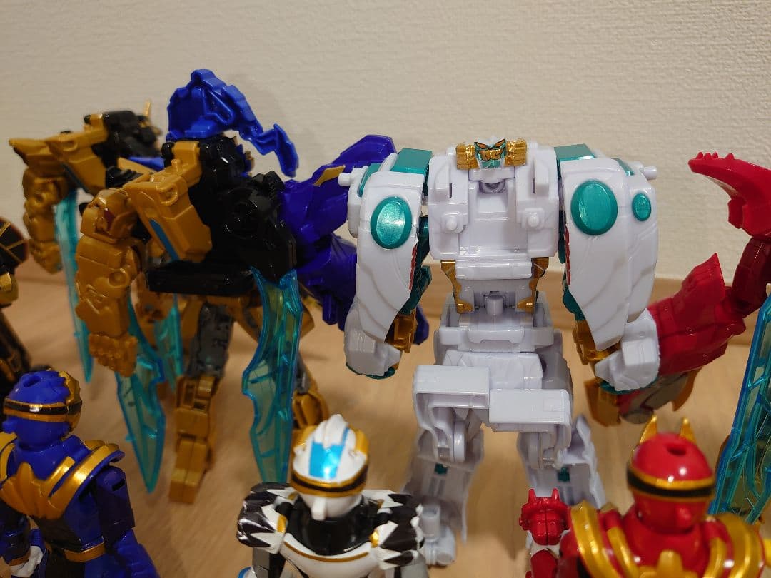 ミニプラ　テガソード　グーデバーン　ブラック大獣神　勇動　ゴジュウジャー