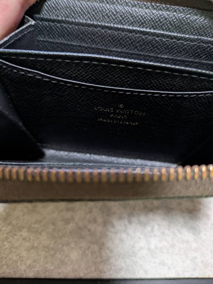 Louis Vuitton ルイヴィトン　ジャイアント　ジッピーパース