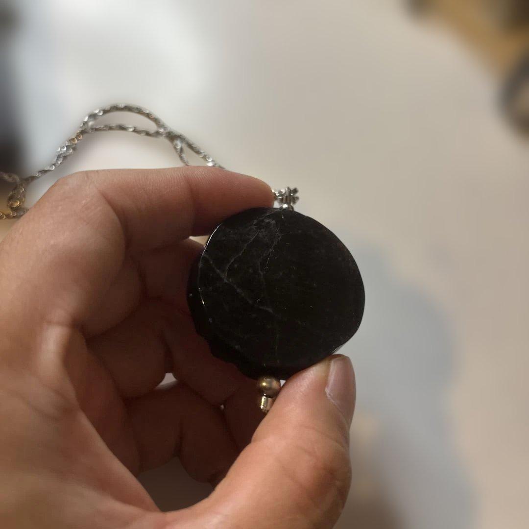 龍のモリオン！ネックレス！すっごいパワー！悪いのを回避してくれるかも！