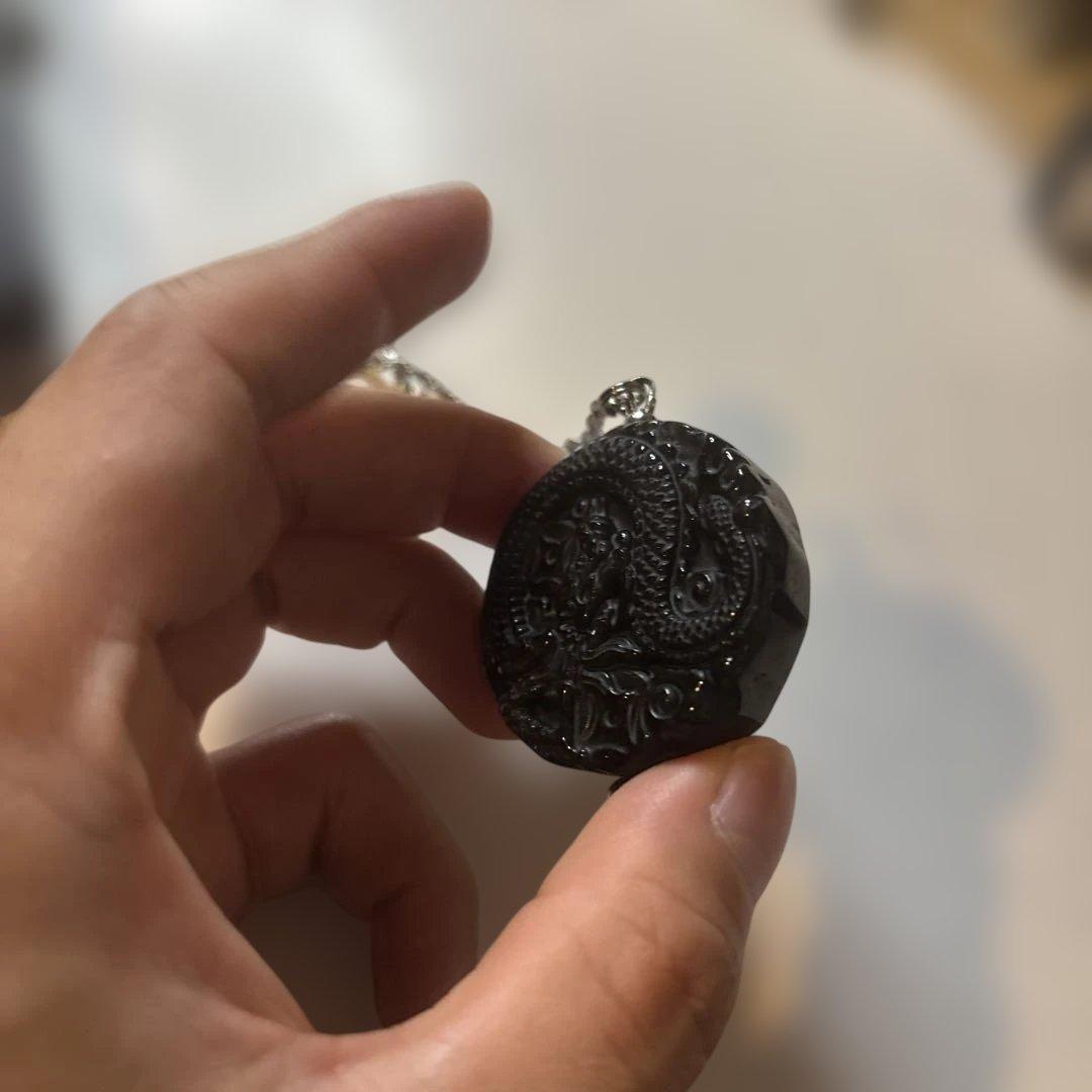 龍のモリオン！ネックレス！すっごいパワー！悪いのを回避してくれるかも！