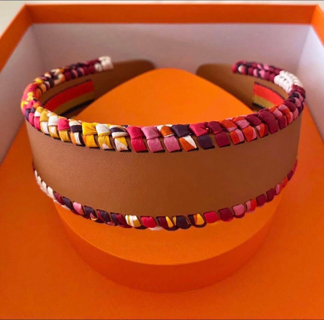 HERMESカチューシャ　グレースシルク新品未使用