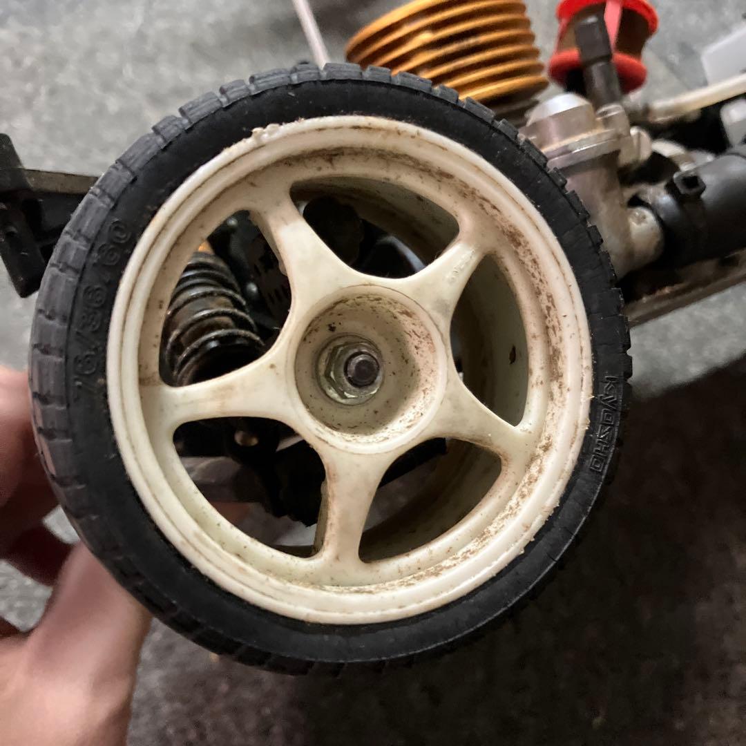 シルバー 4WD ラジコンカー　エンジンカー