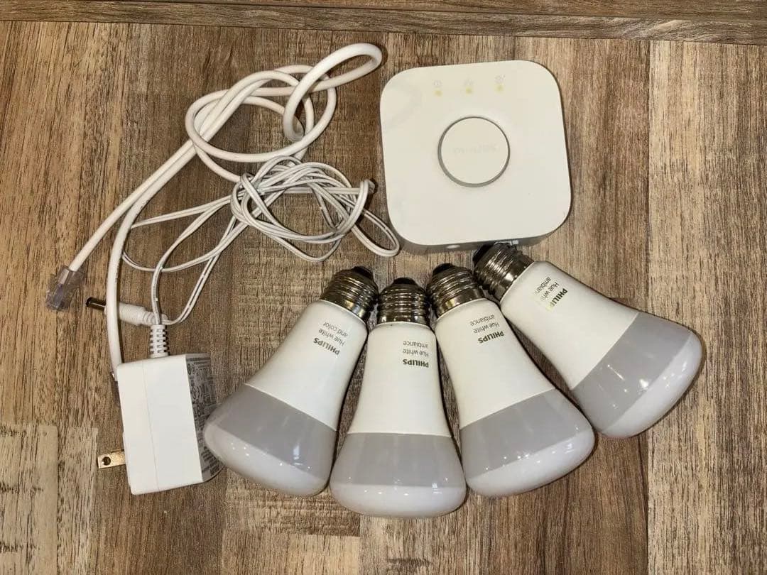 Philips Hue LED電球 4個セット(カラー込み)