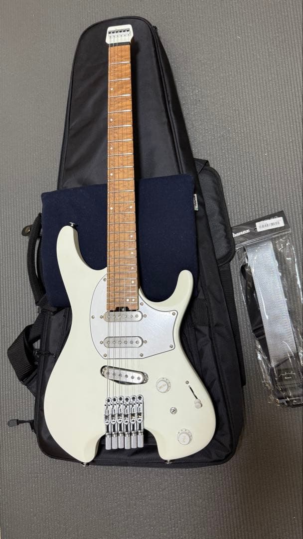 Ibanez ICHI10 IchikaNito model ストラップ付　新同