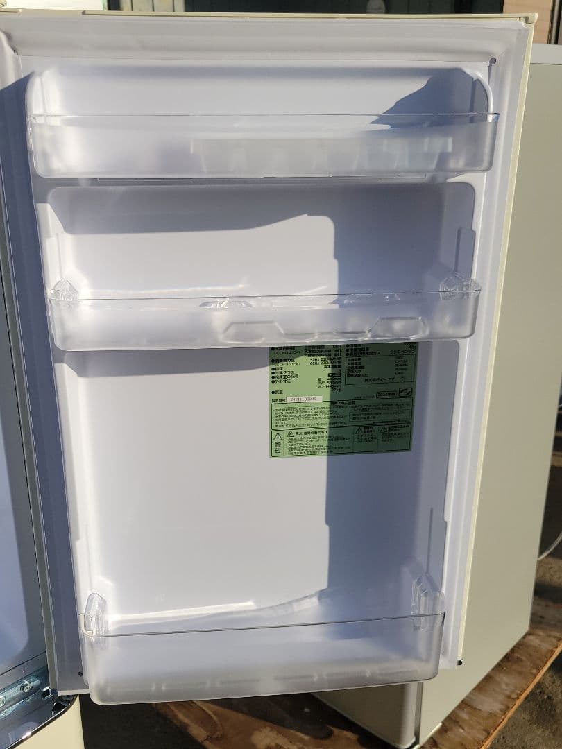 かな アイリスオーヤマ 冷蔵庫 PRR-142D-W 130L 24年製