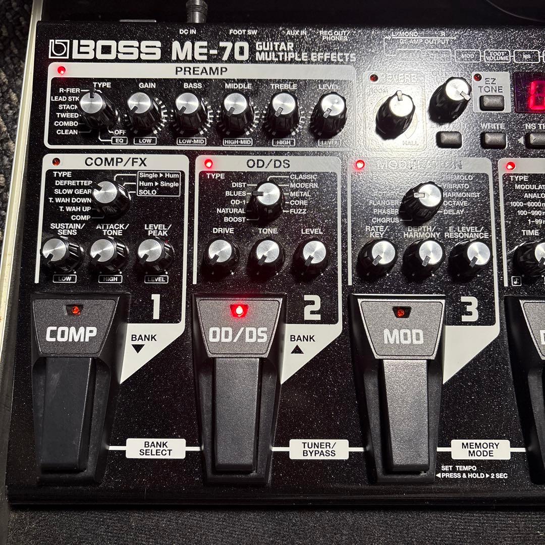BOSS ME-70 Guitar Multiple Effects ケース付き