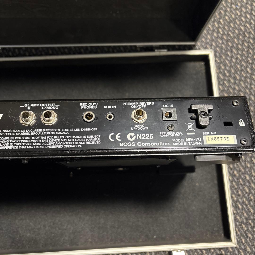 BOSS ME-70 Guitar Multiple Effects ケース付き