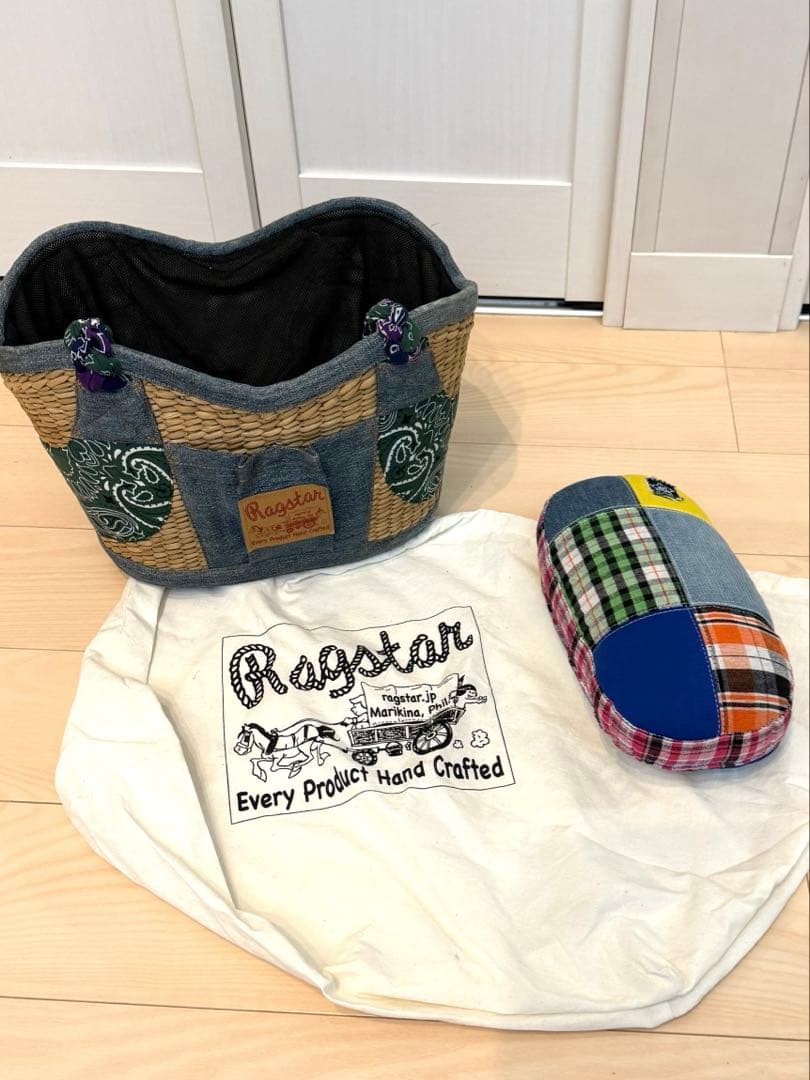 ラグスター小型犬　かばん