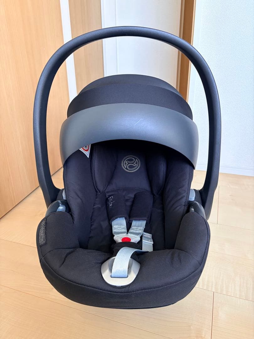 即購入ok cybexサイベックス クラウドZ チャイルドシート　ベース