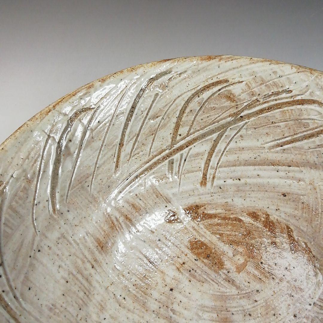 Ｗ５５　茶碗　『彫三島　刷毛目茶碗』『尾田一念 作』　共箱　抹茶碗　茶道具