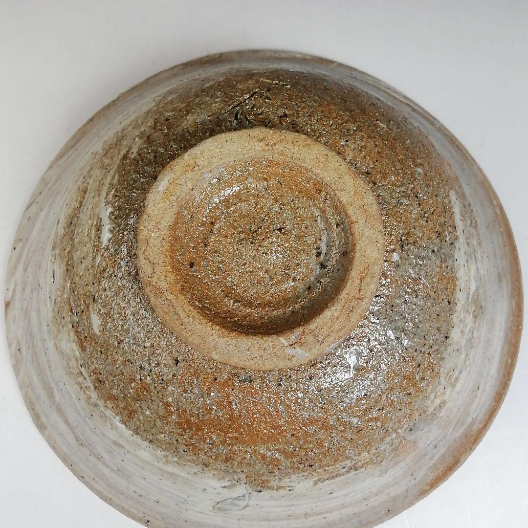 Ｗ５５　茶碗　『彫三島　刷毛目茶碗』『尾田一念 作』　共箱　抹茶碗　茶道具