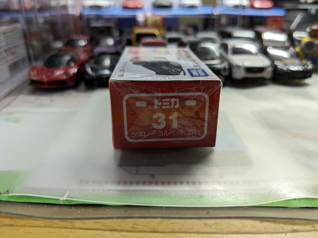 タカラトミー トミカ No．31 シボレー コルベット ZR1箱