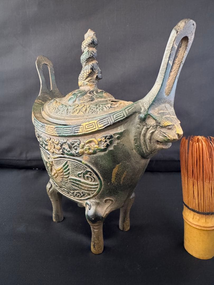 香炉 四神獣 元宝　金属　彫刻 置物 開運 風水 骨董 インテリア　アンティーク