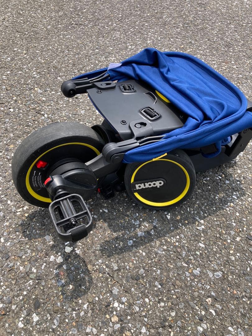 （手渡し歓迎）doona Liki Trike リキトライク　レインカバー付き