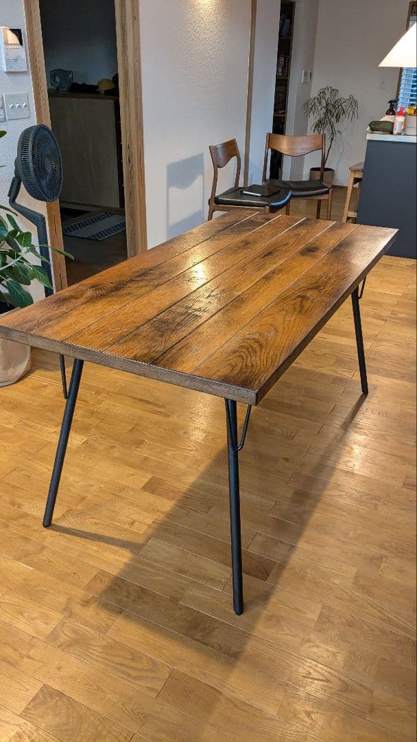 ACME Furniture ダイニングテーブル（※直接引き取りのみ）