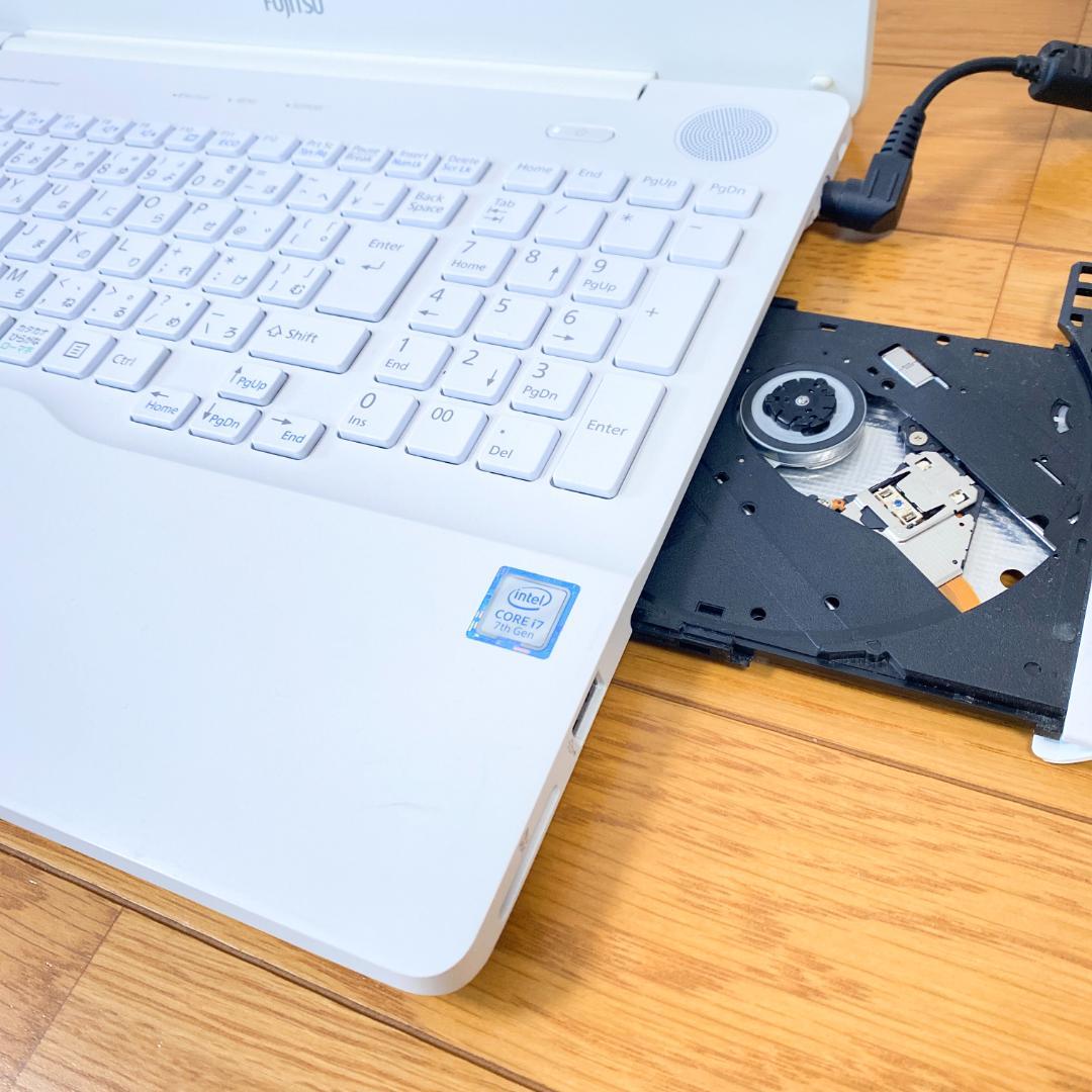 美品✨贅沢性能 4コアi7 大容量SSD512 メモリ16 オフィス2021