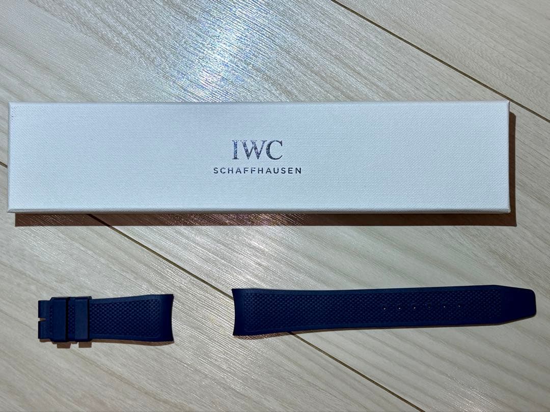 未使用【純正】IWC ポルトギーゼ　ヨットクラブ　ラバーベルト　ネイビー