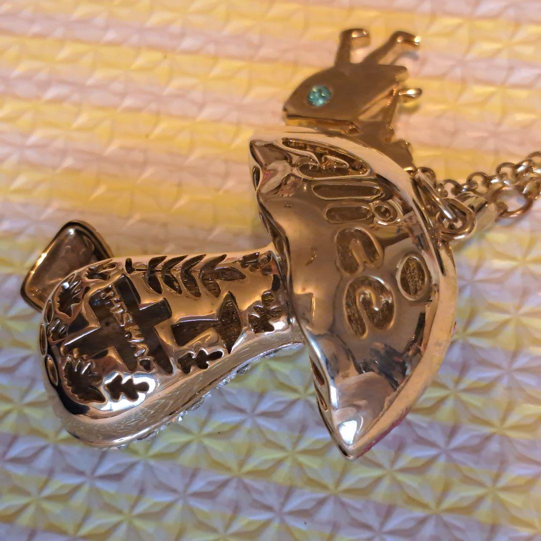 不思議の国のアリス　キノコ型キーホルダー ラインストーン装飾付き　Disney