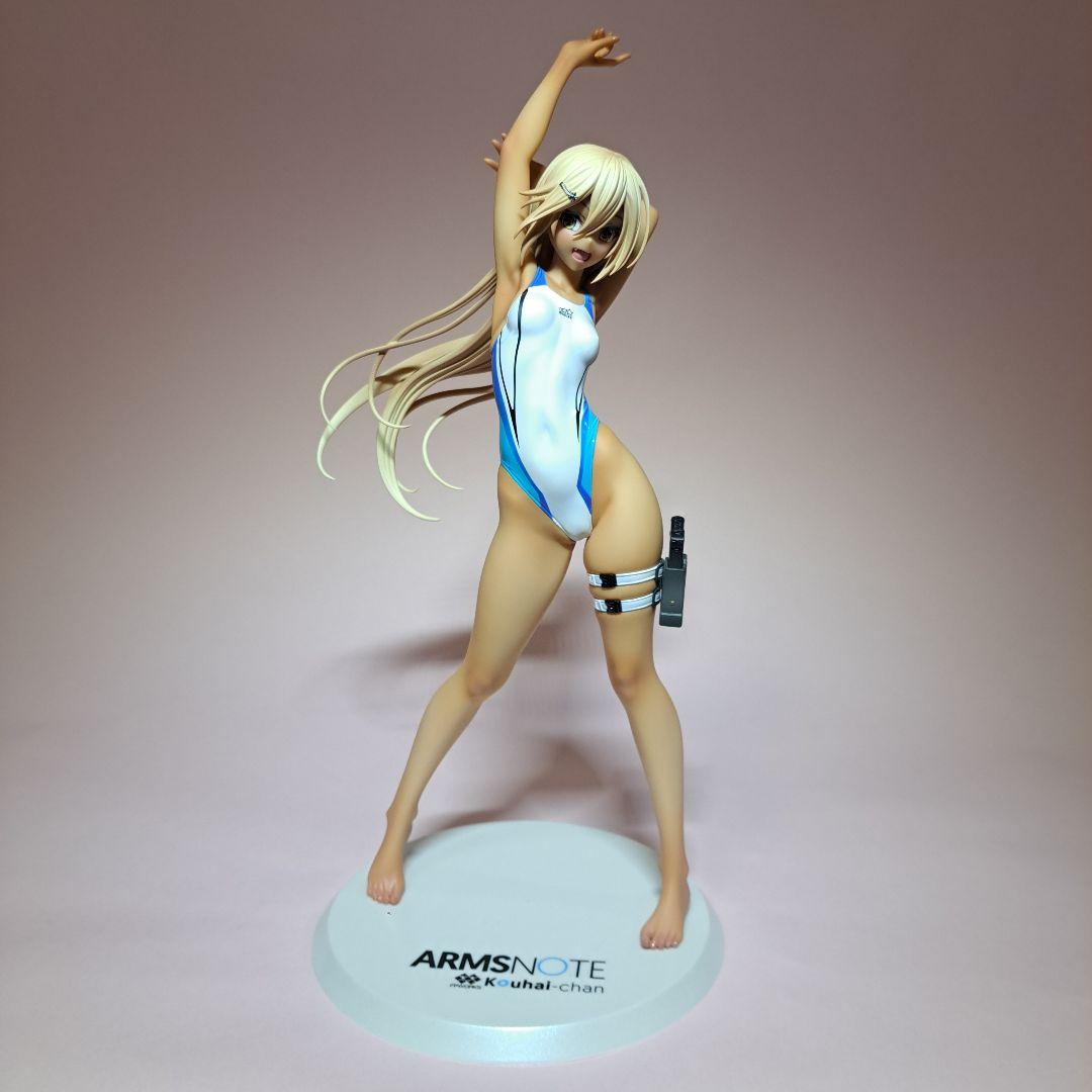 AMAKUNI 水泳部のコウハイちゃん 青色ラインの水着Ver.