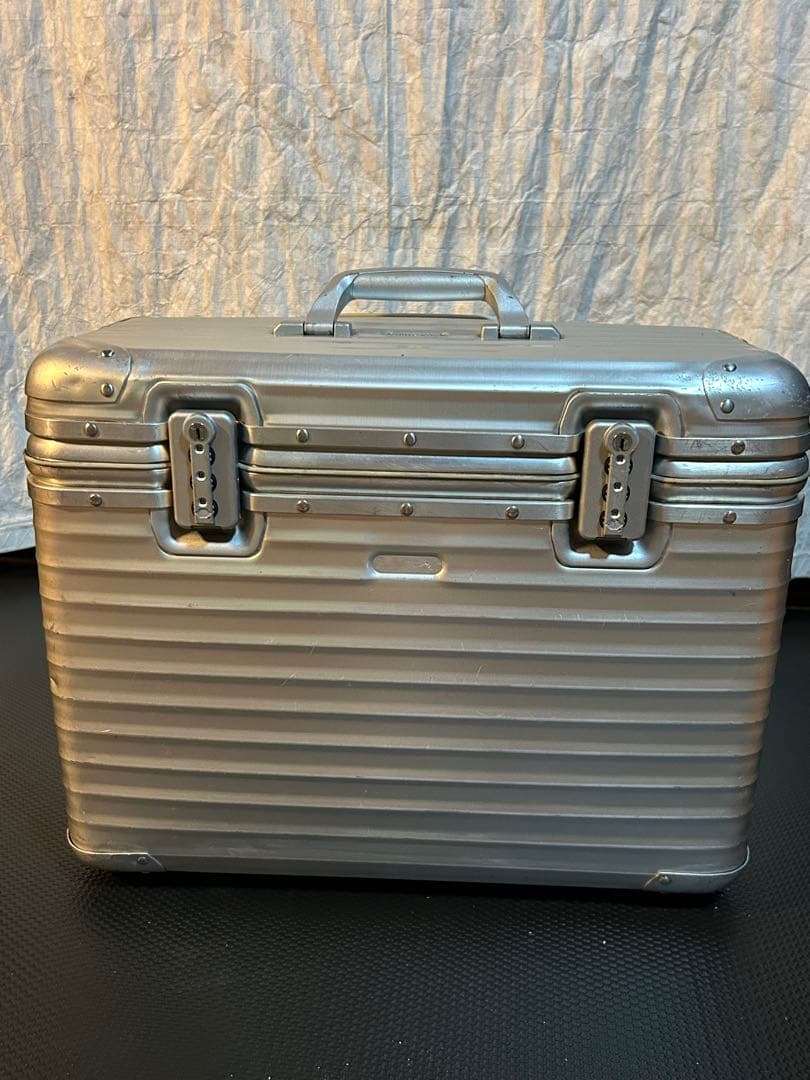 RIMOWA リモワ　パイロットスーツケース　2輪 46L