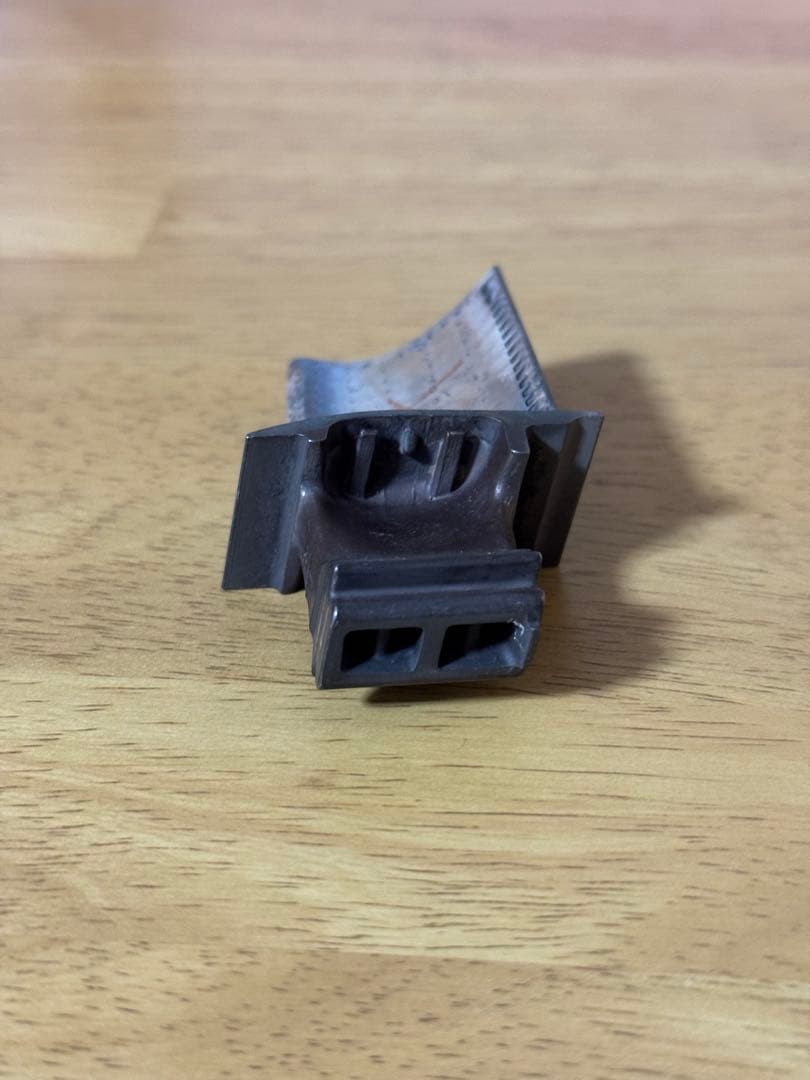 米軍ターボファン F-16 実物 航空機部品 ミリタリー 戦闘機 エアフォース