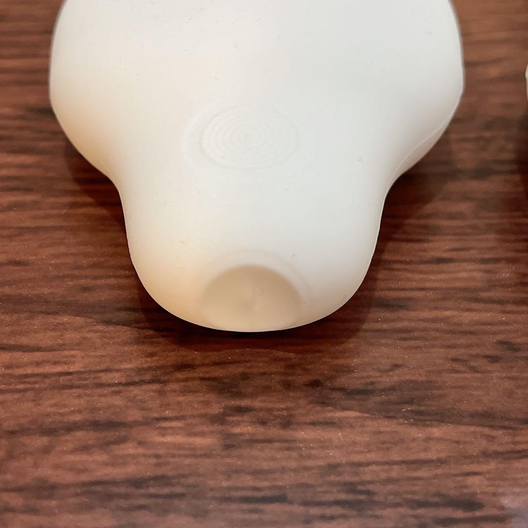 Magicfour シャンプー壁掛けシャンプーボトルホルダーシリコン2個 お風呂