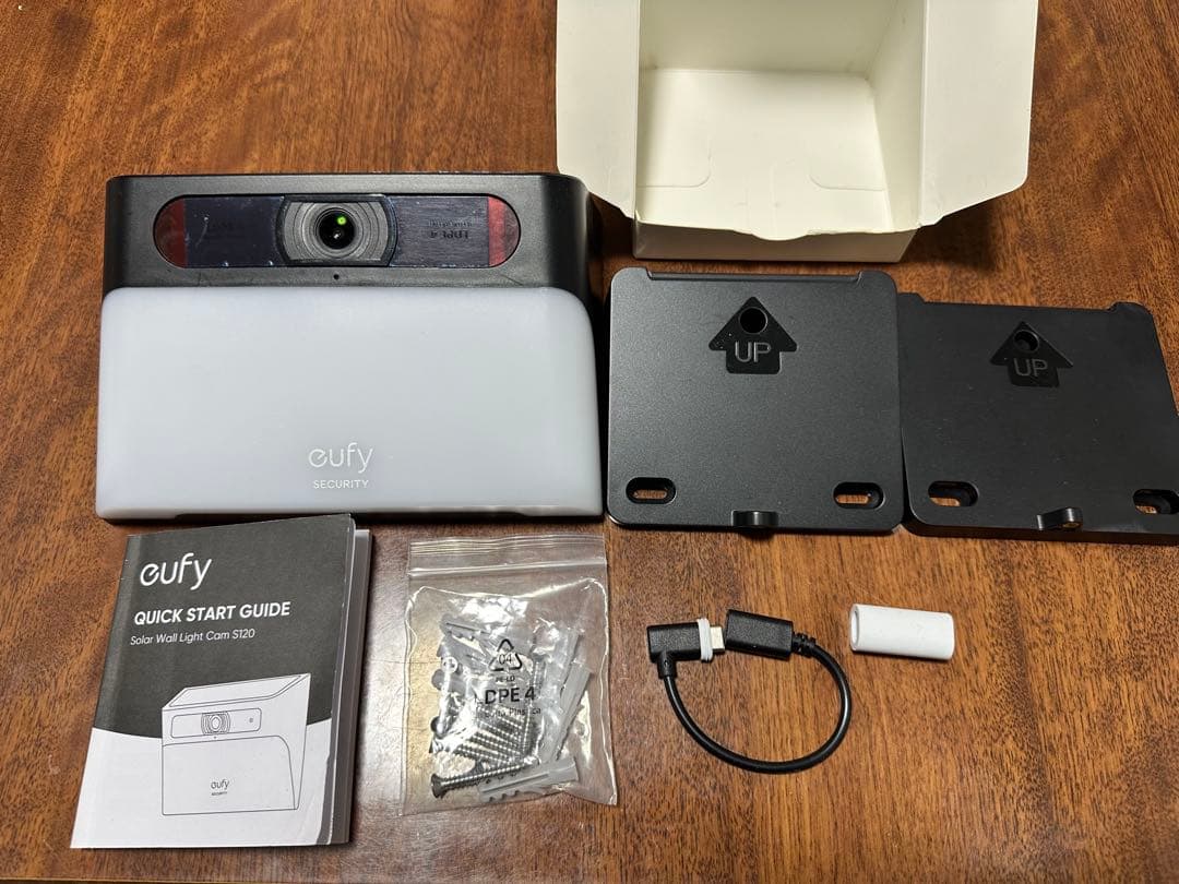 Anker Eufy Solar Wall Light Cam S120 カメラ