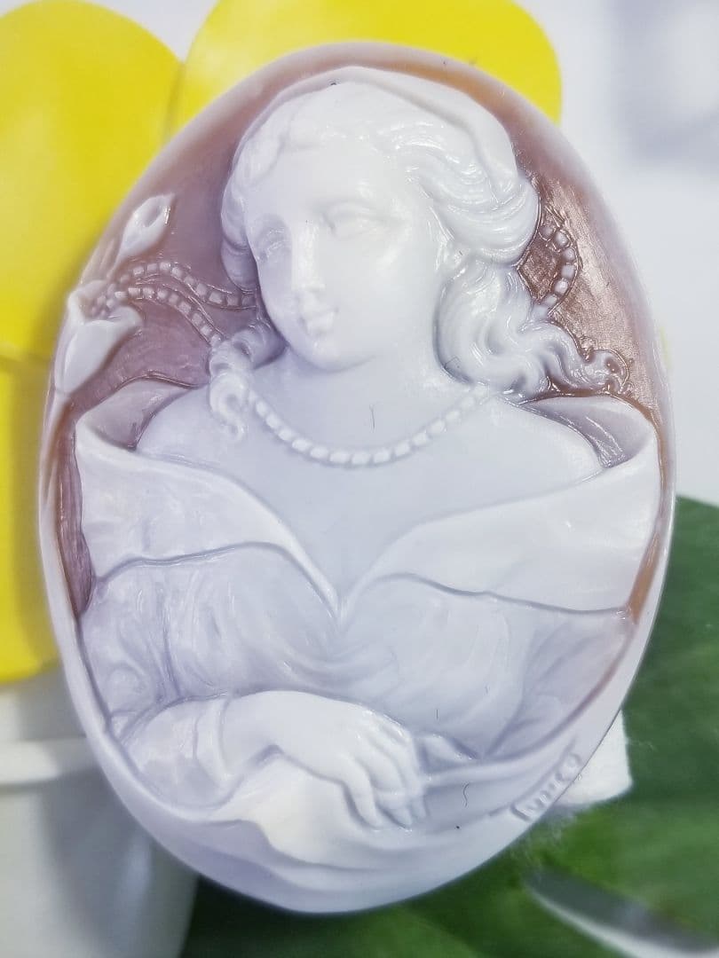 kazusanKS-666【ジョバンニ・トゥルコ作】天然シェルカメオルース