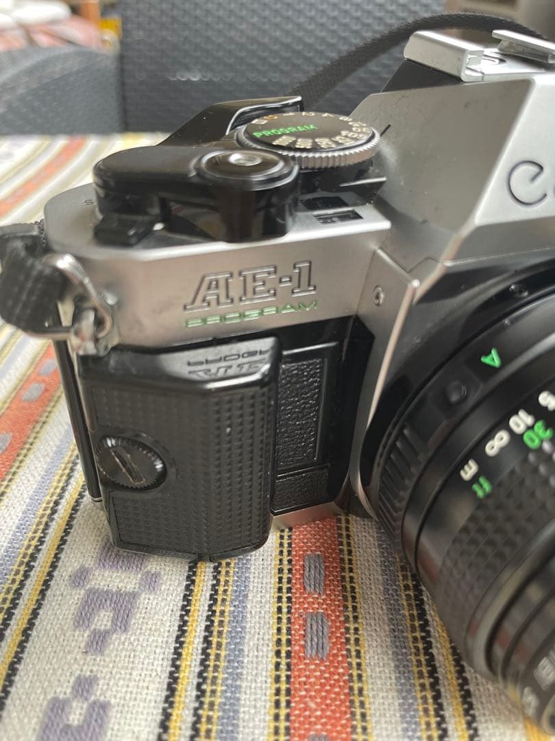 CANON AE-1 PROGRAM　50ｍｍ　グリップ、シグマzoomレンズ付