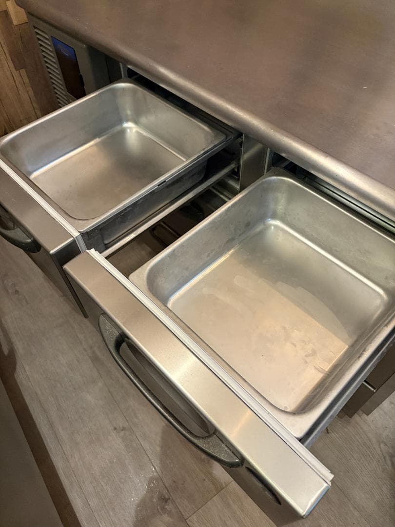 2018年製 ホシザキドロワー冷凍庫(3段) FT-120DNF 美品テーブル型