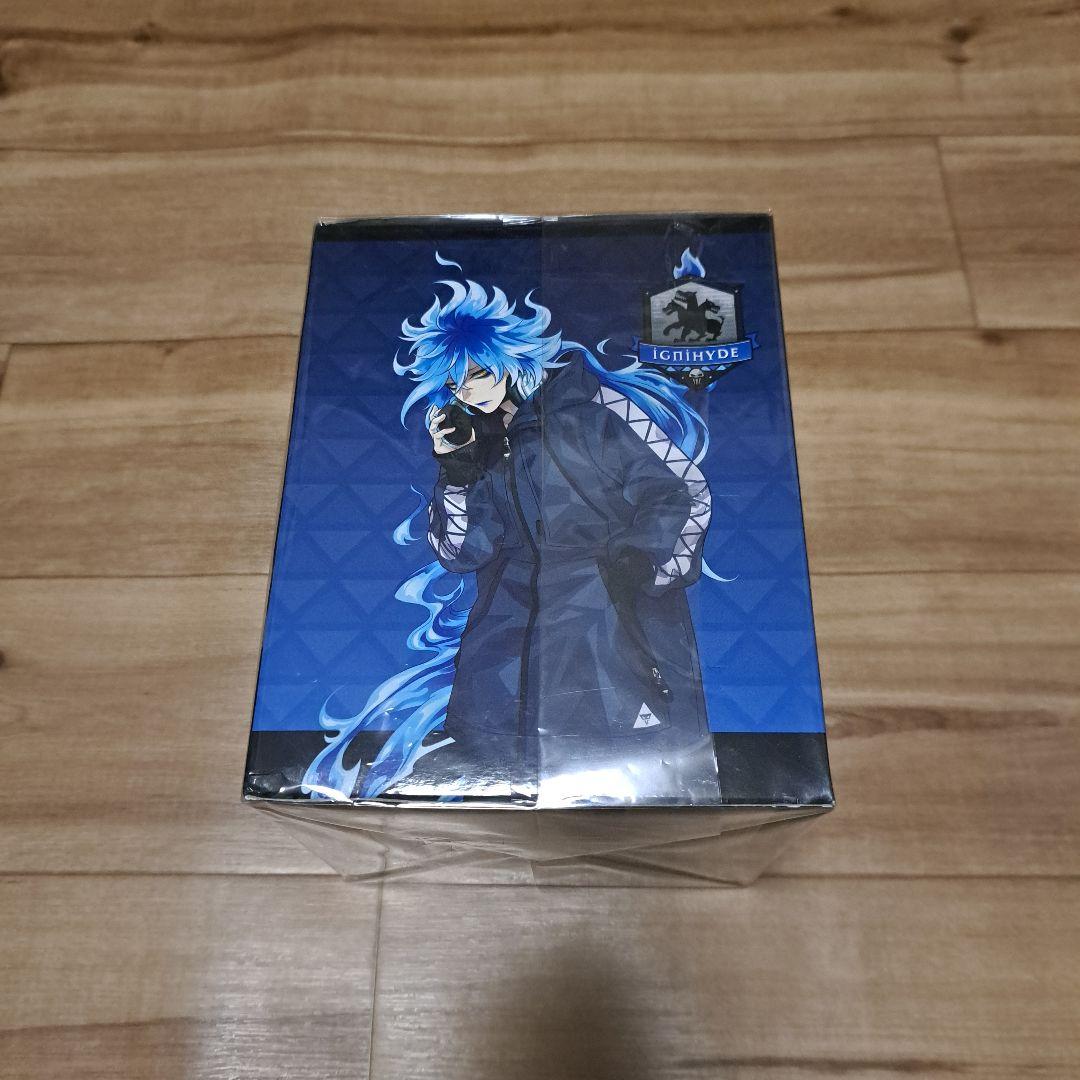 【未開封】イデア フィギュア ツイステッドワンダーランド