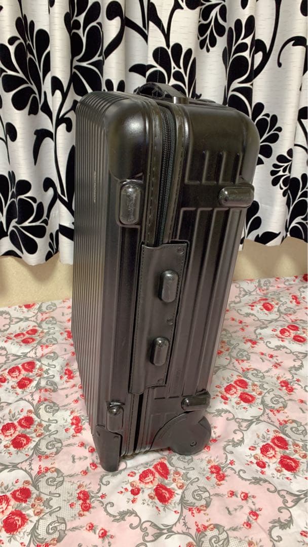 美品✨★正規品★リモワRIMOWA★サルサ CabinSスーツケース 2輪★