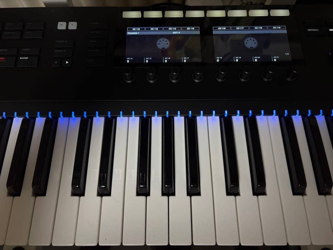 DTM・DAW NI KOMPLETE KONTROL S49 MK2