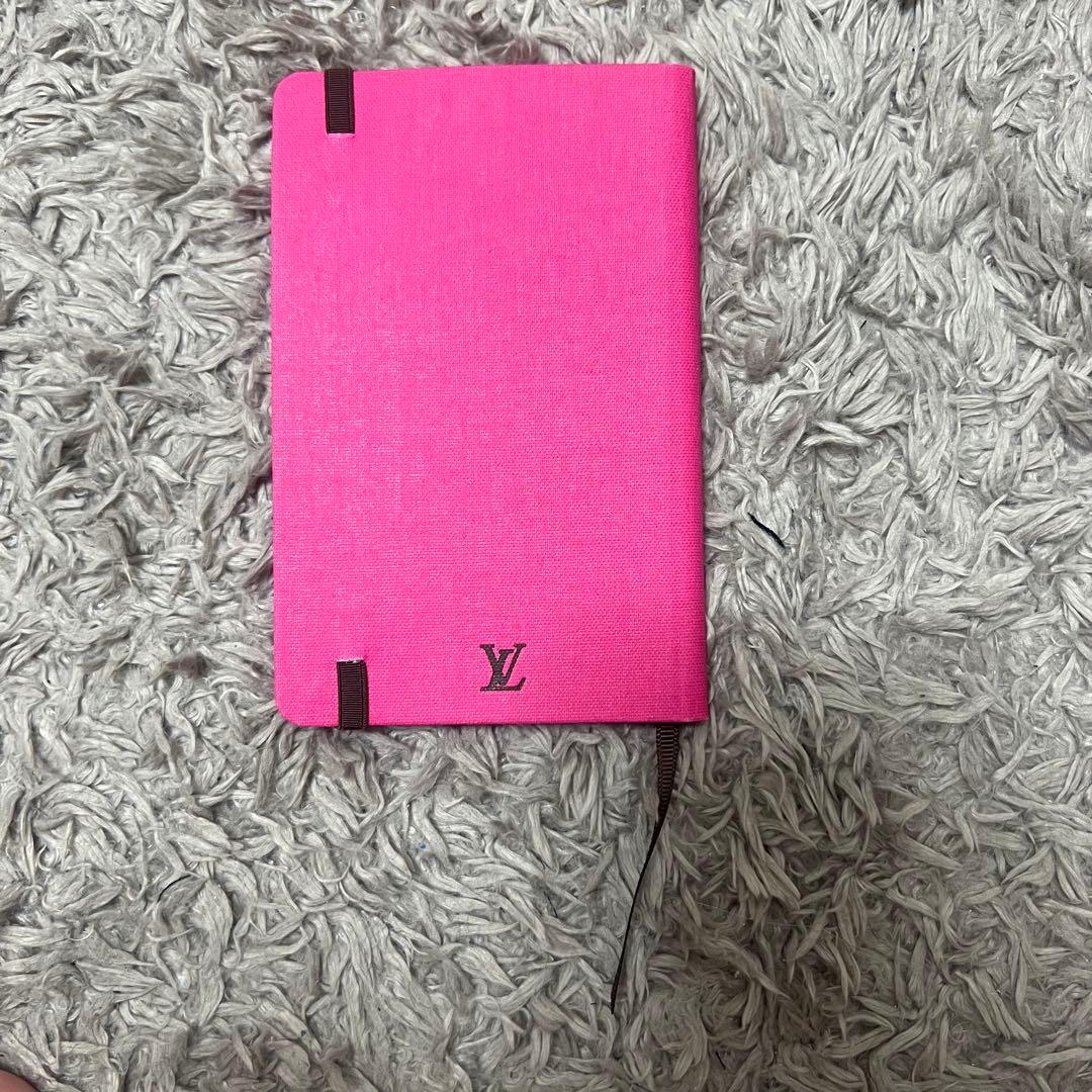LOUIS VUITTON ピンク メモ帳