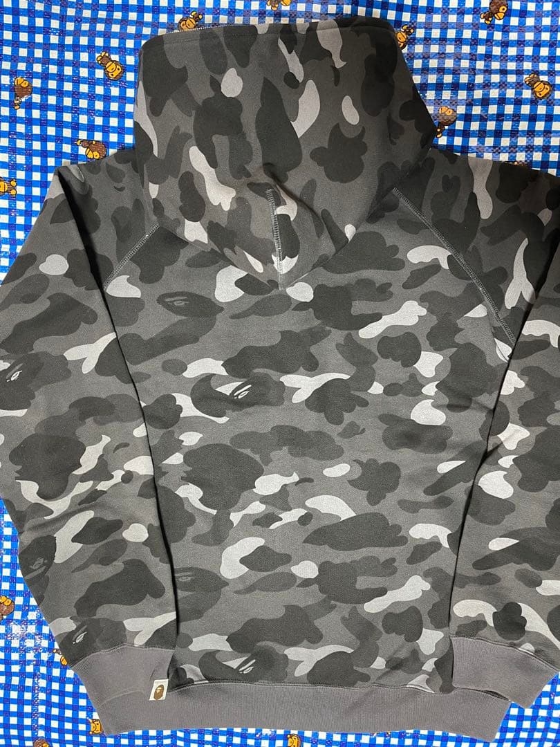 エイプフルジップパーカー