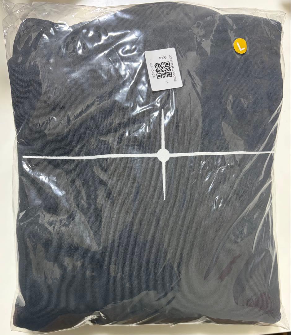 TWICE バンコク　オフィシャルグッズ　フーディ