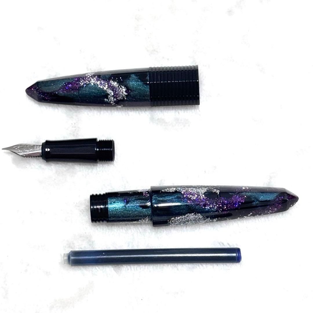 ＊未使用品＊ BENU 万年筆 グレイスフルカメレオン F