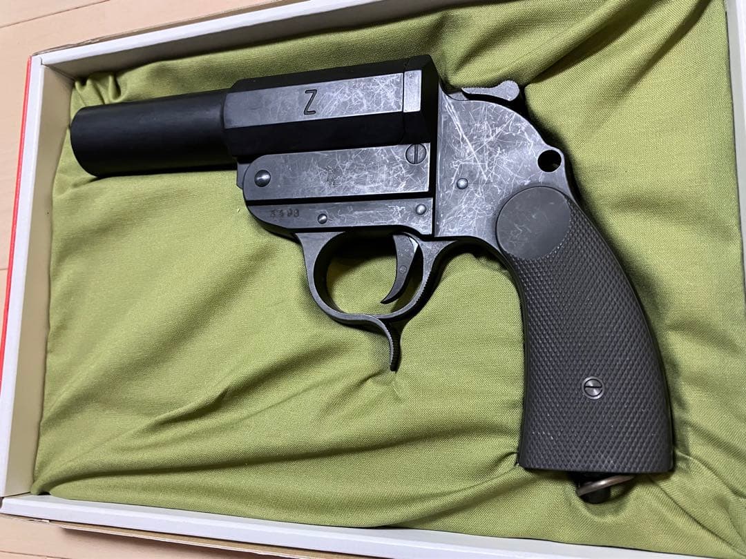 CAW カンプピストル　ガスガン