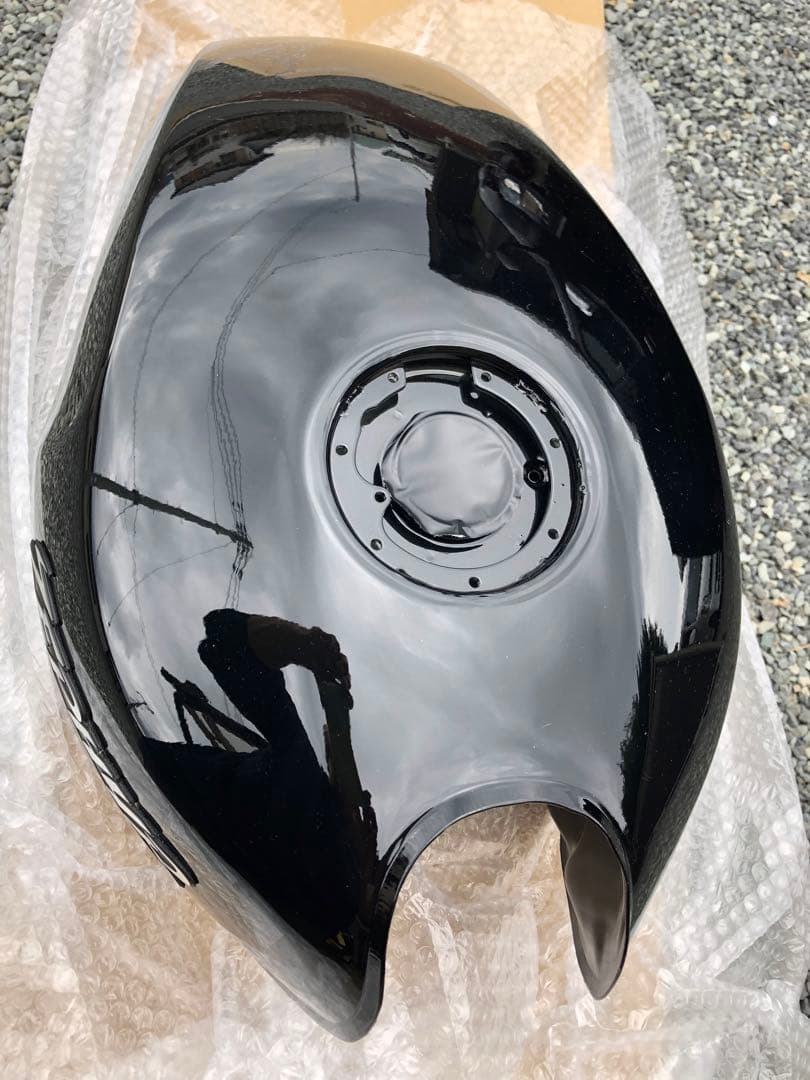 ゼファー 400 ゼファーχ タンク　純正オリジナル　新品　希少