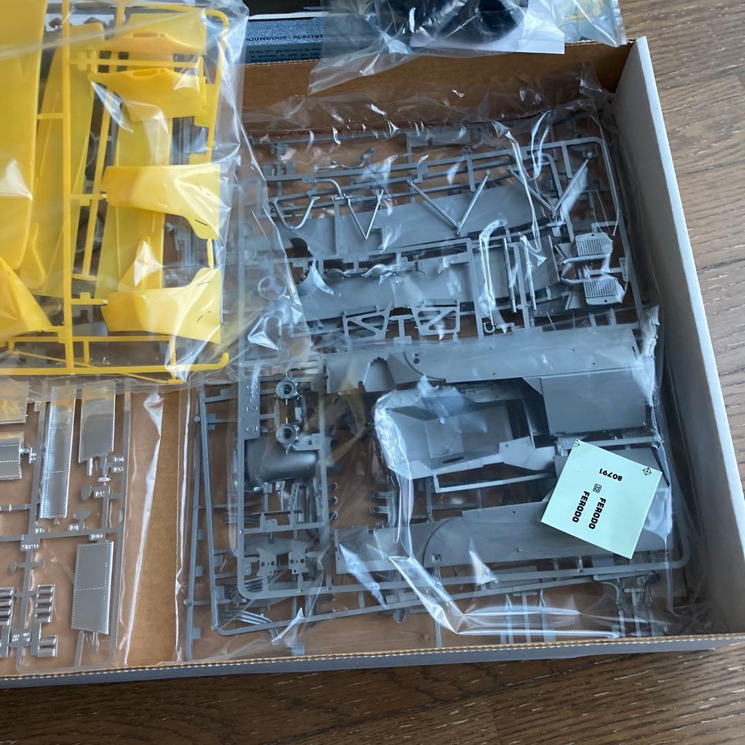 Heller 1/12 RENAULT ルノーF-1 RE20/23 1980