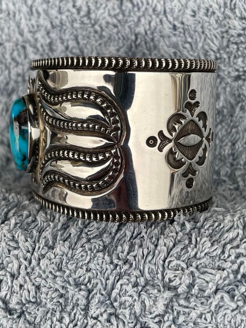 Jennifer Curtis ジェニファーカーティス ビズビー ブレスレット