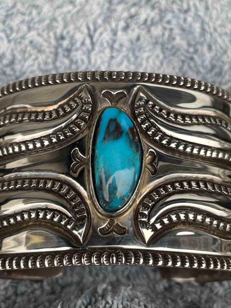 Jennifer Curtis ジェニファーカーティス ビズビー ブレスレット