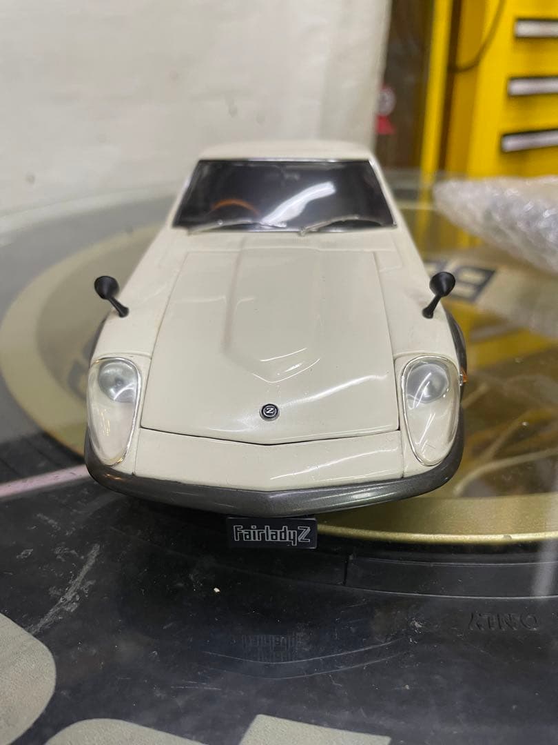 京商　フェアレディーZ