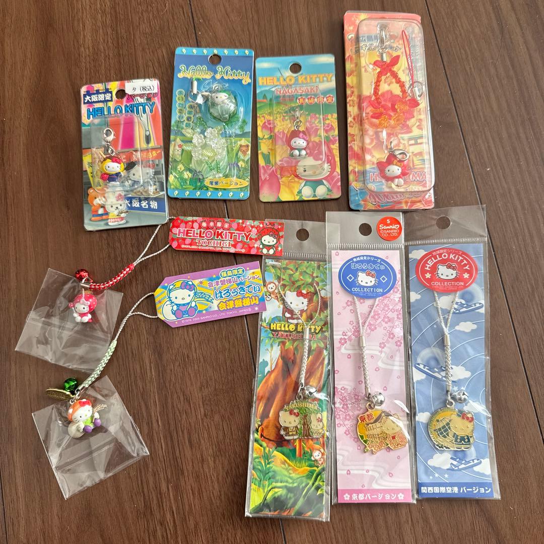 まとめ売り　ご当地キティ　ストラップ 9個セット