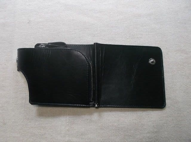 レザーマネークリップ　ケース、カードポケット付き