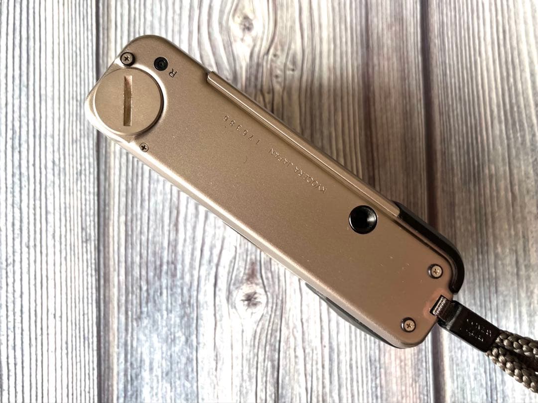 美品！CONTAX T2 シルバー コンパクトカメラ