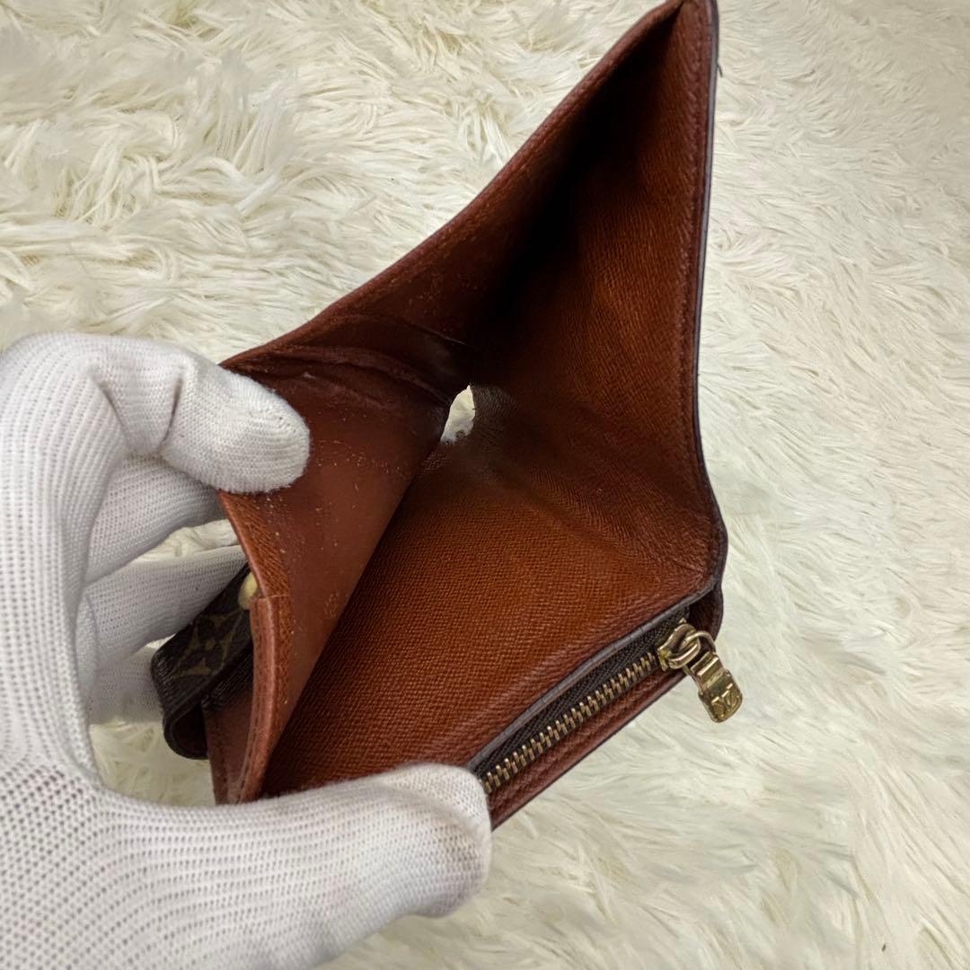 ルイ ヴィトン モノグラム コンパクトジップ ラウンドジップ ブラウン