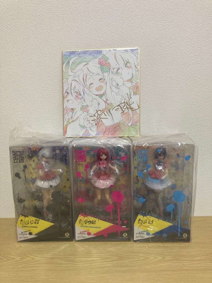 ゾンビランドサガ フィギュア3体& 深川可純氏の直筆サイン入り色紙