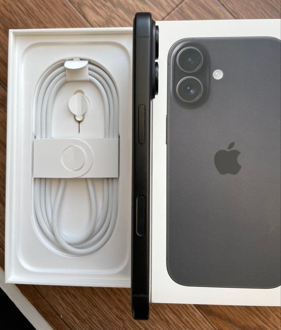 iPhone16 本体 128GB SIMフリー